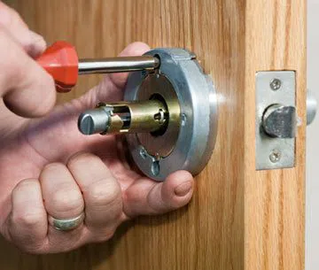 City Locksmith Store Albuquerque, NM 505-634-5455 City Locksmith Store Albuquerque, NM 505-634-5455 - 13-New-Locks-Installation