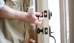 City Locksmith Store Albuquerque, NM 505-634-5455 City Locksmith Store Albuquerque, NM 505-634-5455 - 9-Locks-Change